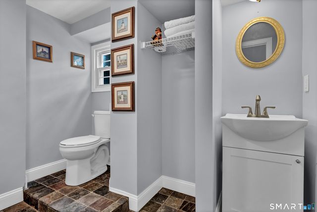 46 Henderson Drive, Avon, CT 06001