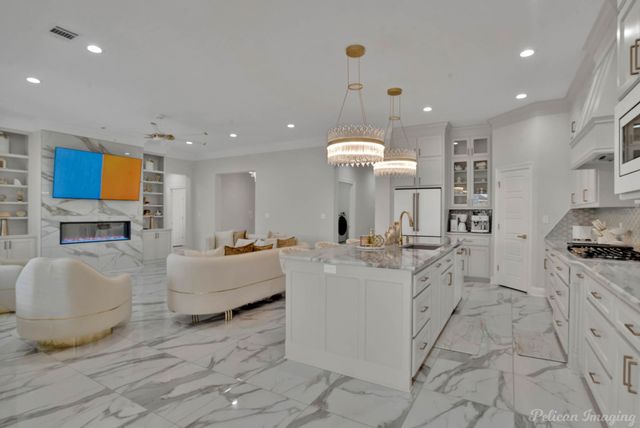 704 Calcasieu Pass, Bossier City, LA 71111