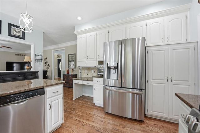 14220 S Brougham Drive, Olathe, KS 66062