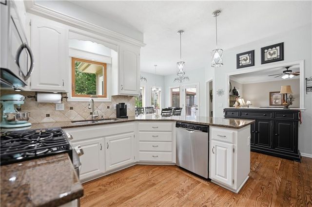 14220 S Brougham Drive, Olathe, KS 66062