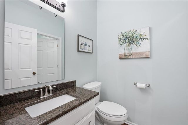14220 S Brougham Drive, Olathe, KS 66062