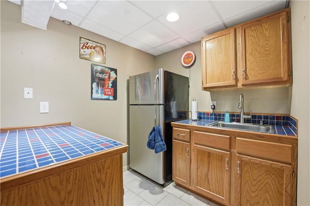 14220 S Brougham Drive, Olathe, KS 66062