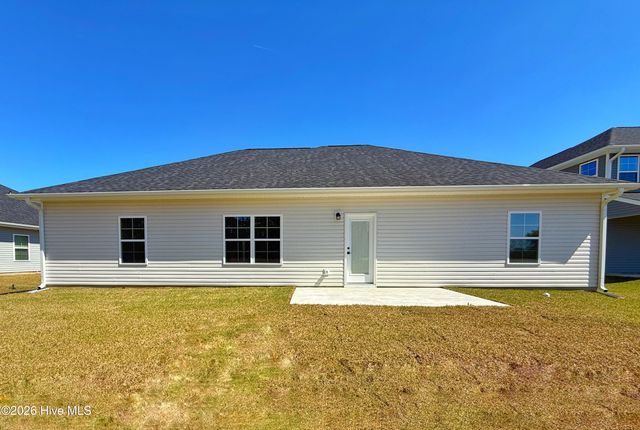 1072 Wood Creek Road NE, Leland, NC 28451
