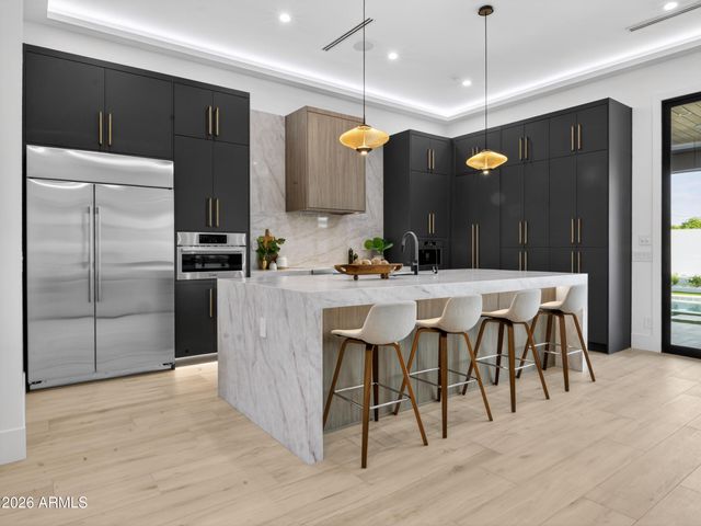 8331 E Mariposa Drive, Scottsdale, AZ 85251