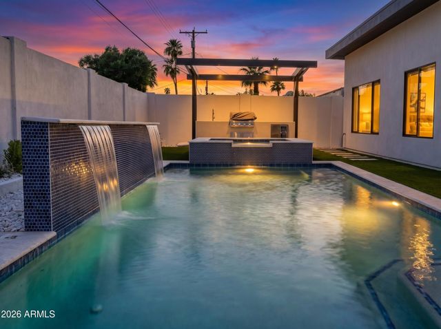 8331 E Mariposa Drive, Scottsdale, AZ 85251