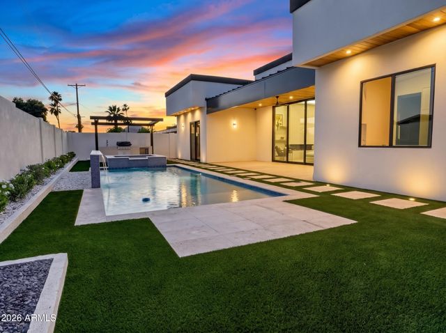 8331 E Mariposa Drive, Scottsdale, AZ 85251