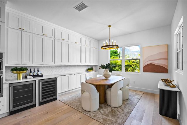 3601 W PLATT STREET, Tampa, FL 33609