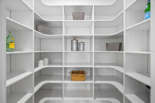 3601 W PLATT STREET, Tampa, FL 33609