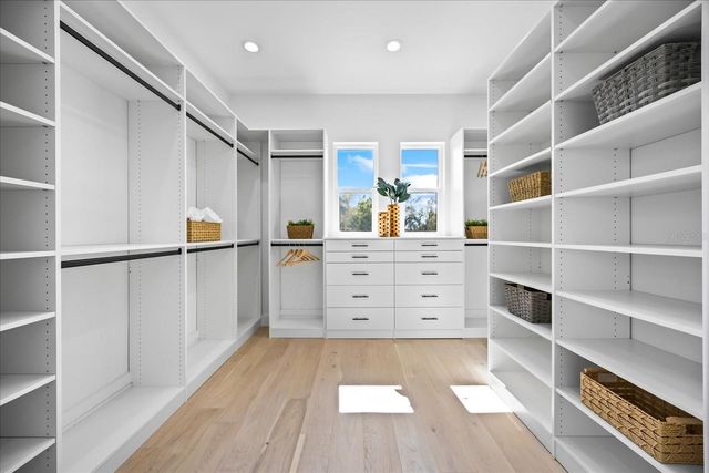 3601 W PLATT STREET, Tampa, FL 33609