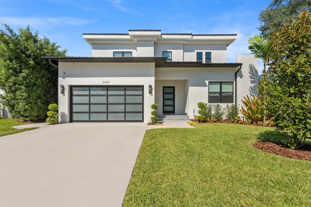 3601 W PLATT STREET, Tampa, FL 33609