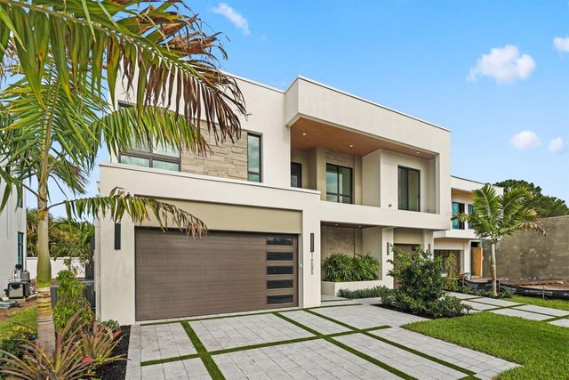 16702 Mosaic Place, Delray Beach, FL 33446