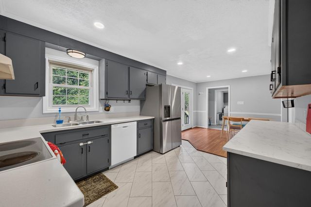566 Howlandville Road, Warrenville, SC 29851