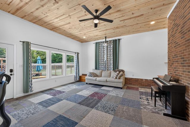 566 Howlandville Road, Warrenville, SC 29851