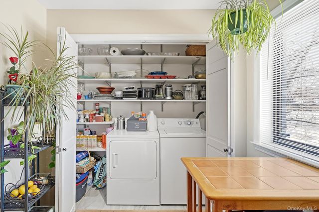 24 Carhart Avenue 217, White Plains, NY 10605