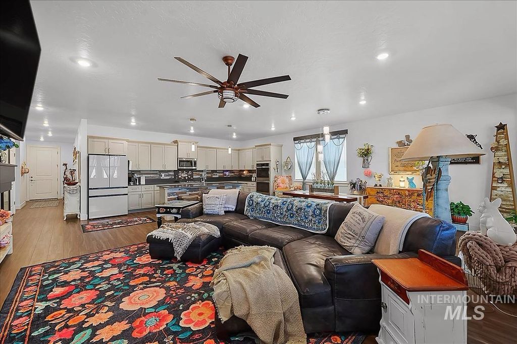 14384 Fractus Dr, Caldwell, ID 83607 photo 5