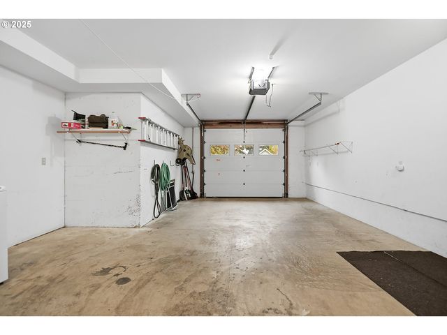 1807 Columbia St, Hood River, OR 97031