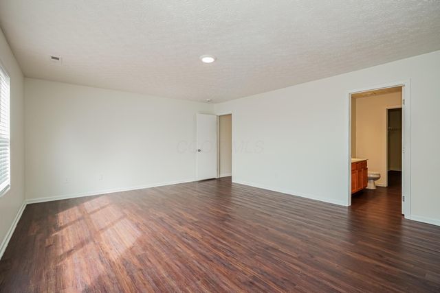 5388 Englecrest Drive, Canal Winchester, OH 43110