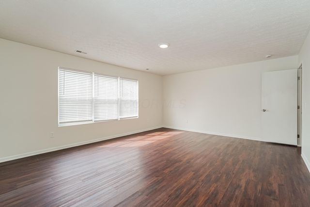 5388 Englecrest Drive, Canal Winchester, OH 43110