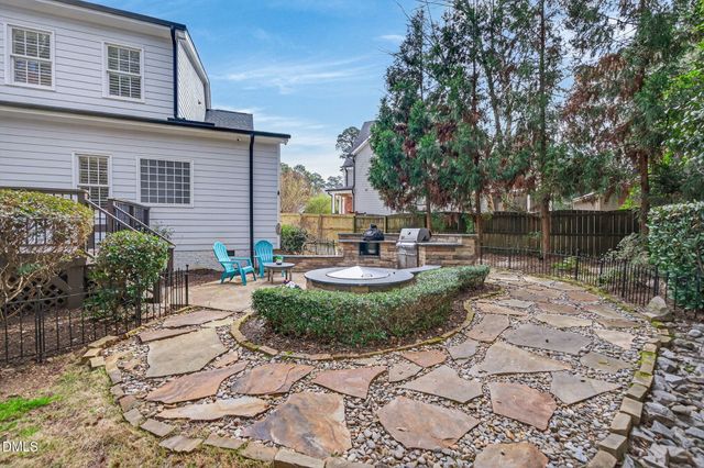 104 Fair Spring Court, Apex, NC 27502