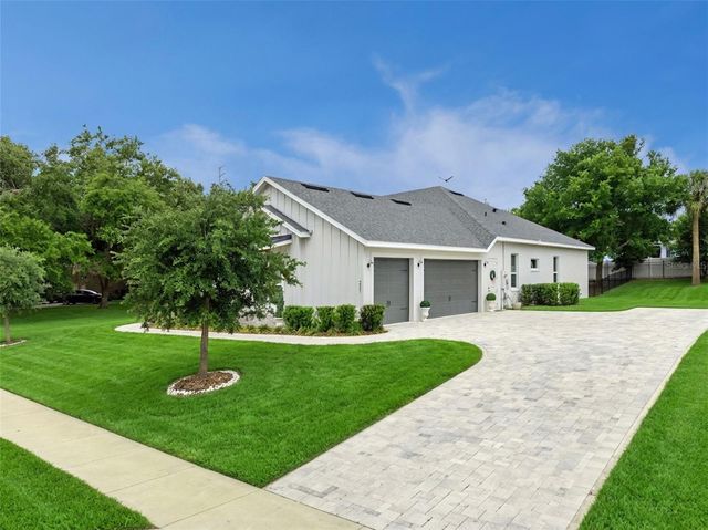 221 TWO LAKES LANE, Eustis, FL 32726