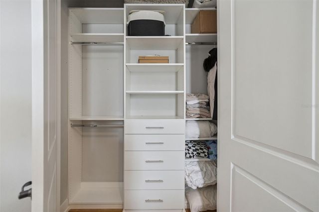 221 TWO LAKES LANE, Eustis, FL 32726