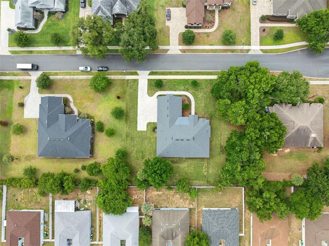 221 TWO LAKES LANE, Eustis, FL 32726