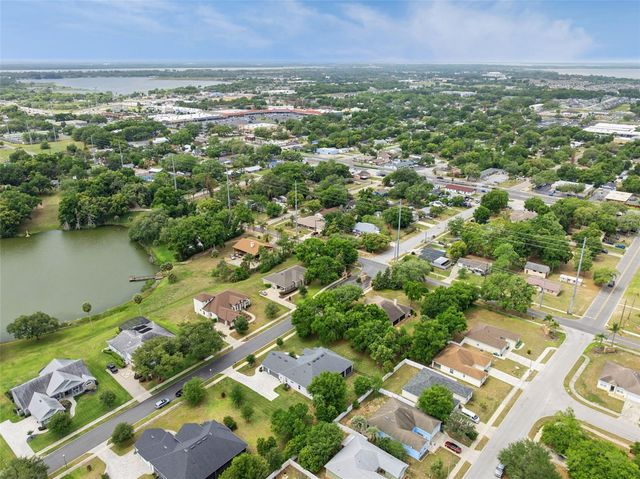 221 TWO LAKES LANE, Eustis, FL 32726