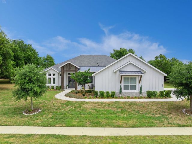 221 TWO LAKES LANE, Eustis, FL 32726