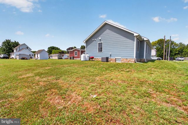 46 BROAD ST, Greenwood, DE 19950