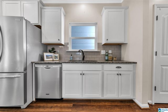 305 LAKE RIDGE DRIVE, Trussville, AL 35173