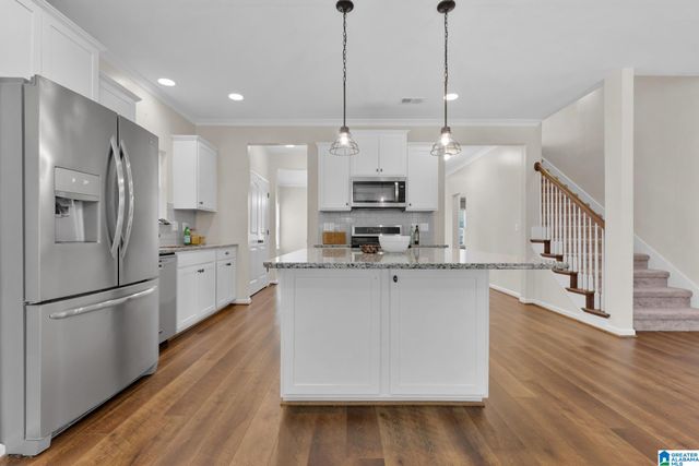 305 LAKE RIDGE DRIVE, Trussville, AL 35173
