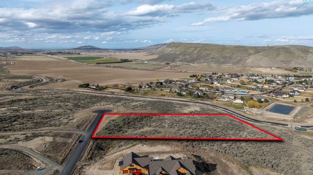 72810 Homestead Rd, Kennewick, WA 99338