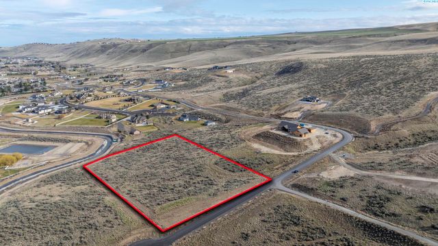 72810 Homestead Rd, Kennewick, WA 99338