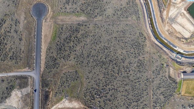 72810 Homestead Rd, Kennewick, WA 99338