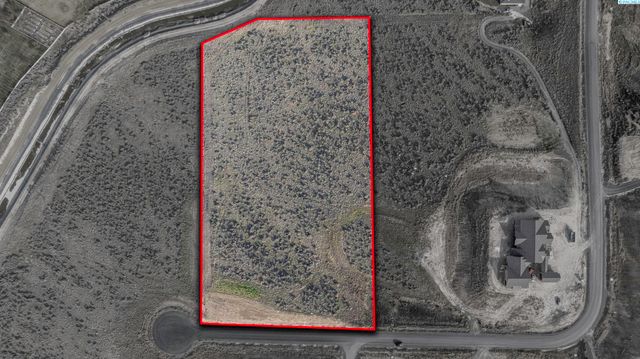 72810 Homestead Rd, Kennewick, WA 99338