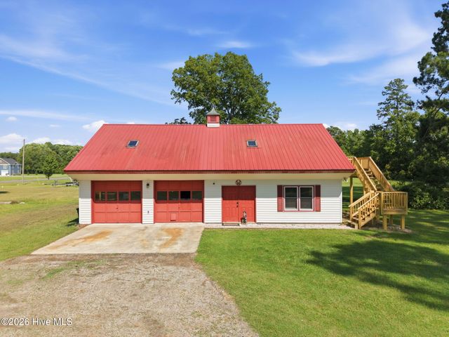 32 & 35 S Teachs Point Road, Bath, NC 27808
