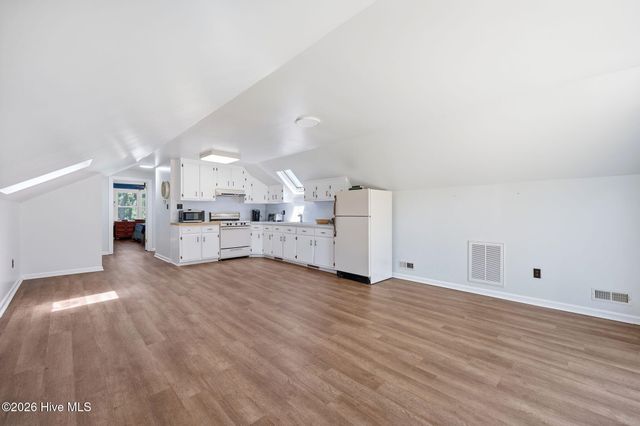 32 & 35 S Teachs Point Road, Bath, NC 27808