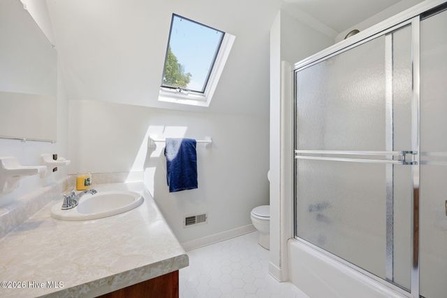 32 & 35 S Teachs Point Road, Bath, NC 27808