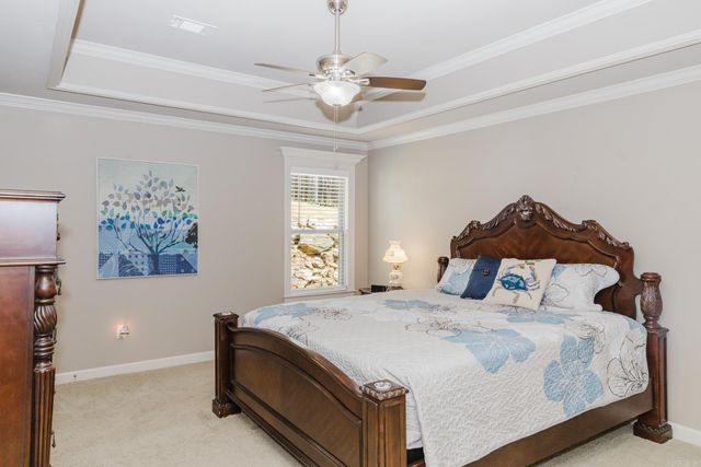 102 Majestic Circle, Maumelle, AR 72113