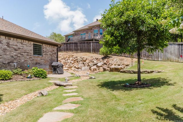 102 Majestic Circle, Maumelle, AR 72113