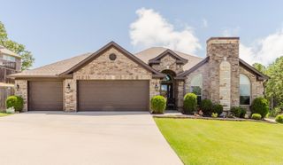 102 Majestic Circle, Maumelle, AR 72113