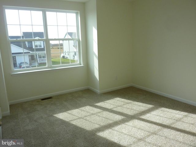 256 DOYLESTOWN RD, Smyrna, DE 19977