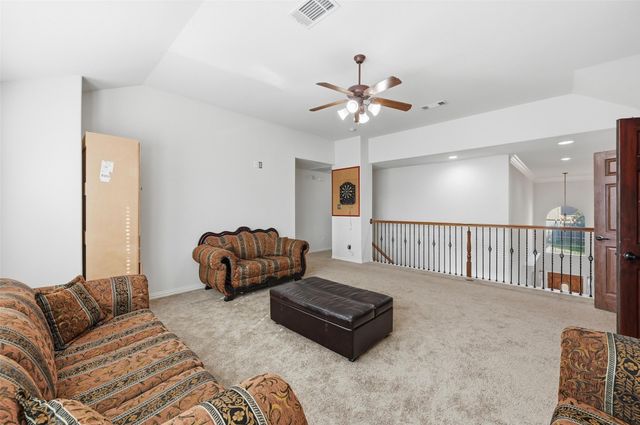 2319 Goshawk Street, Grand Prairie, TX 75052