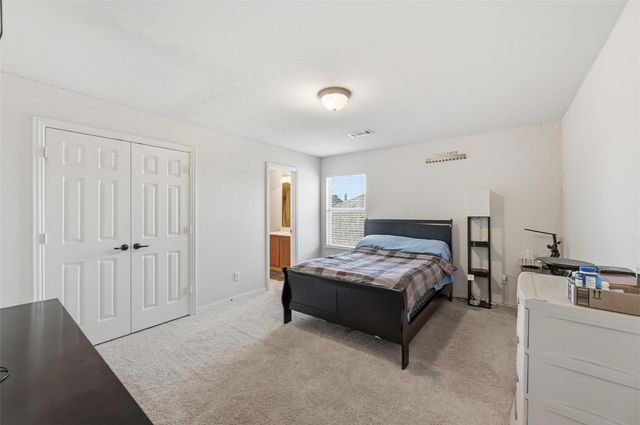 2319 Goshawk Street, Grand Prairie, TX 75052