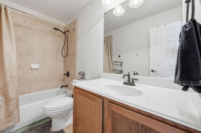 2319 Goshawk Street, Grand Prairie, TX 75052