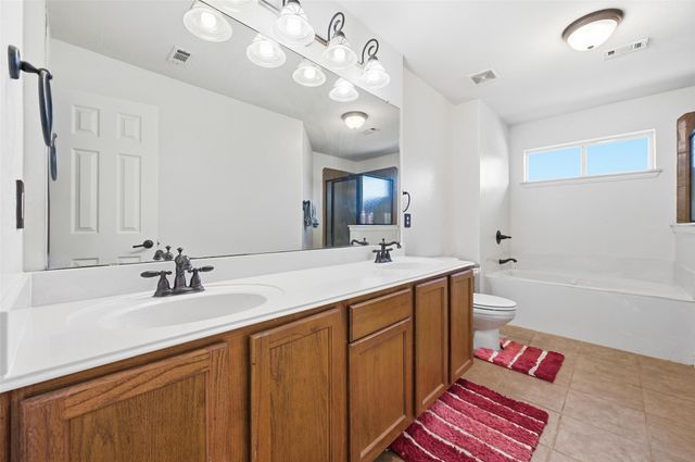 2319 Goshawk Street, Grand Prairie, TX 75052