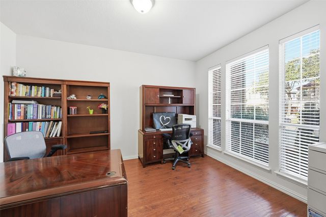 2319 Goshawk Street, Grand Prairie, TX 75052