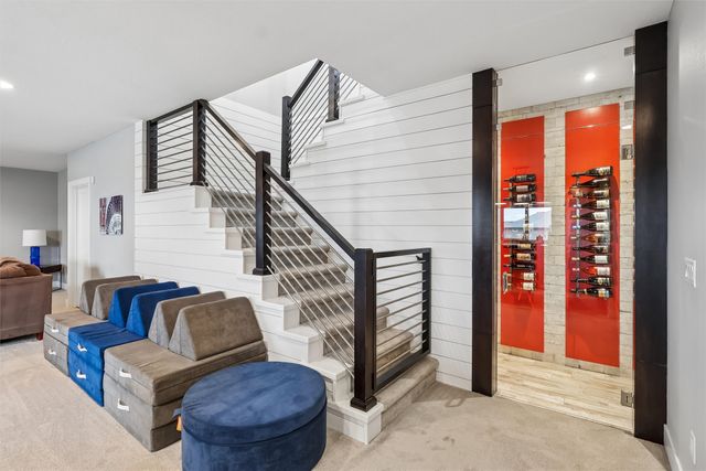 1606 NE Hillside Court, Ankeny, IA 50021