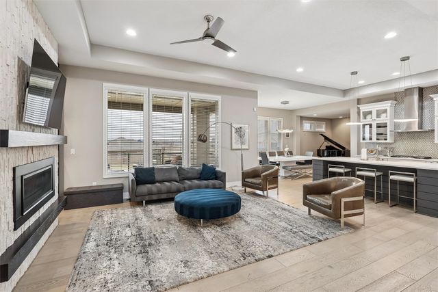 1606 NE Hillside Court, Ankeny, IA 50021