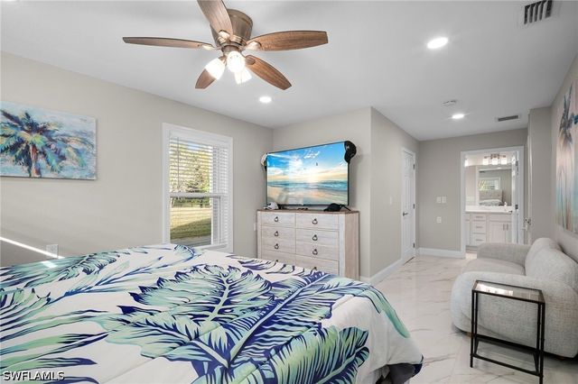 191 Abbey LN, North Fort Myers, FL 33917